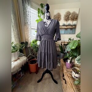 EUC Max Studio Women’s Black and White Floral Dress